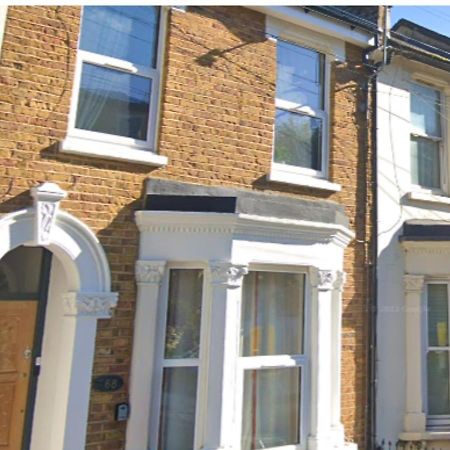 Modern 2 Bedroom Apartment In Peckham ลอนดอน ภายนอก รูปภาพ
